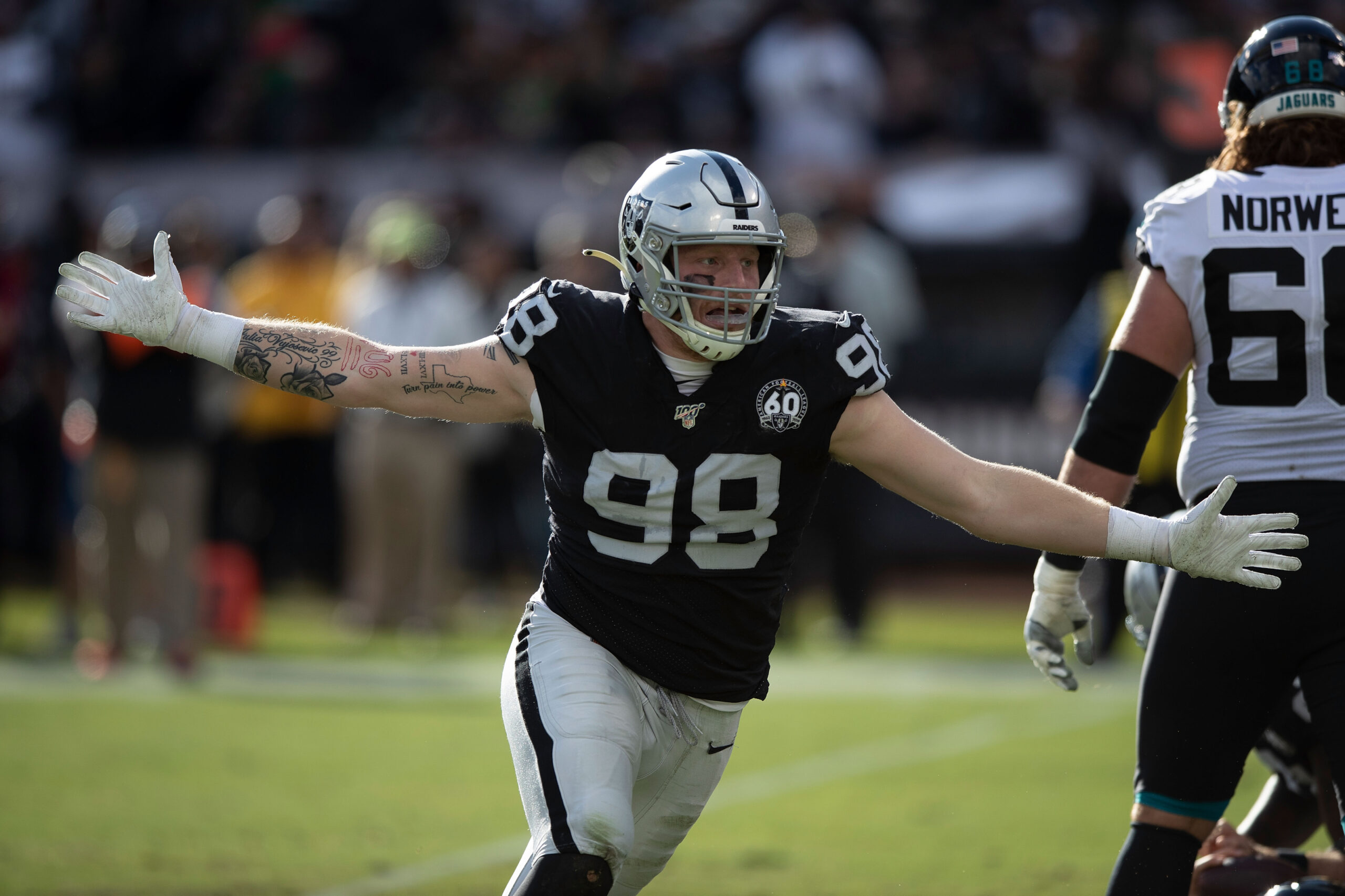 Raiders' Maxx Crosby doesn't want to be treated with kid gloves