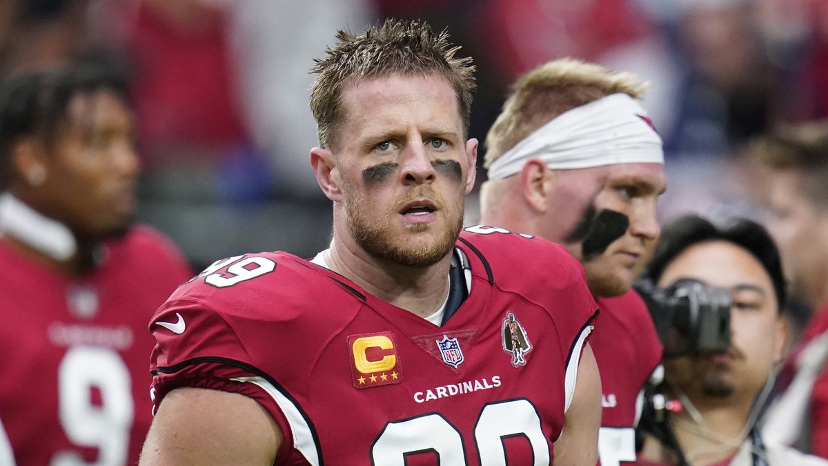 Texans' J.J. Watt Makes Play as Big as His Dreams - The New York Times